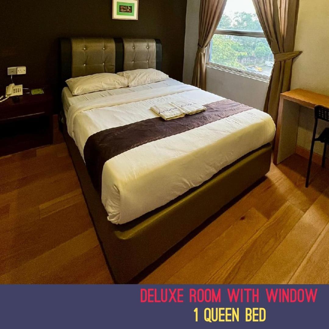 Golden Leaf Boutique Hotel Nusa Idaman Formerly Known As Ariana Hotel Τζόχορ Μπάχρου Εξωτερικό φωτογραφία