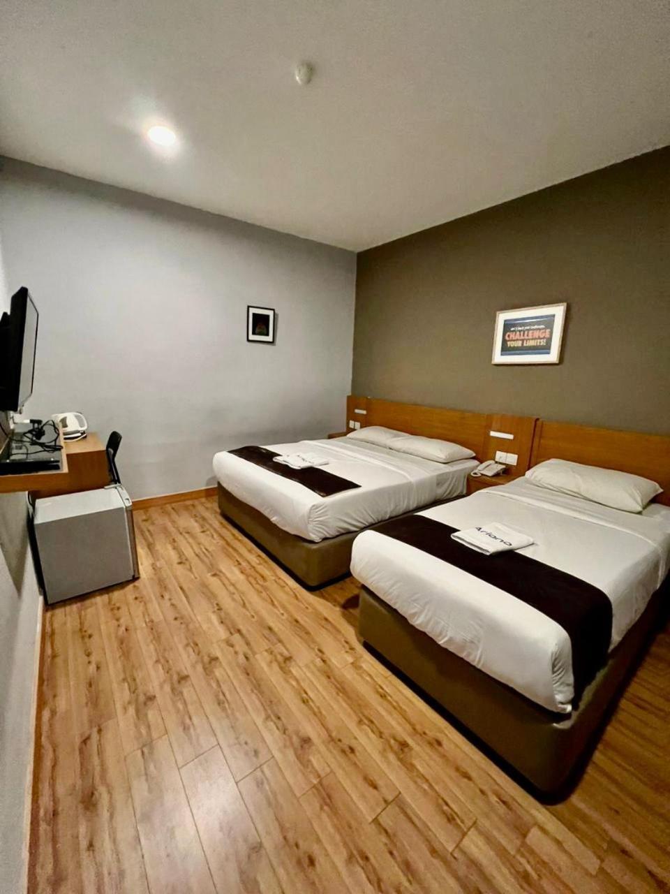 Golden Leaf Boutique Hotel Nusa Idaman Formerly Known As Ariana Hotel Τζόχορ Μπάχρου Εξωτερικό φωτογραφία