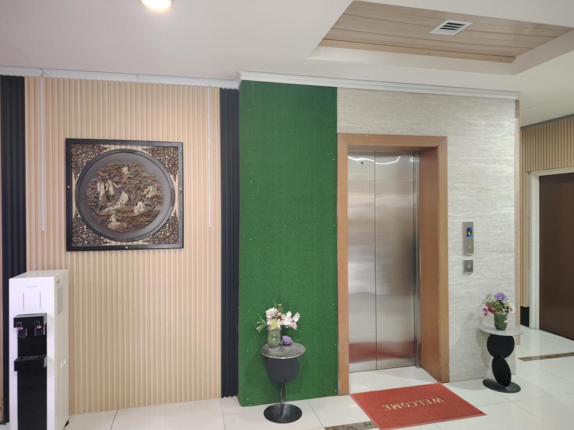 Golden Leaf Boutique Hotel Nusa Idaman Formerly Known As Ariana Hotel Τζόχορ Μπάχρου Εξωτερικό φωτογραφία